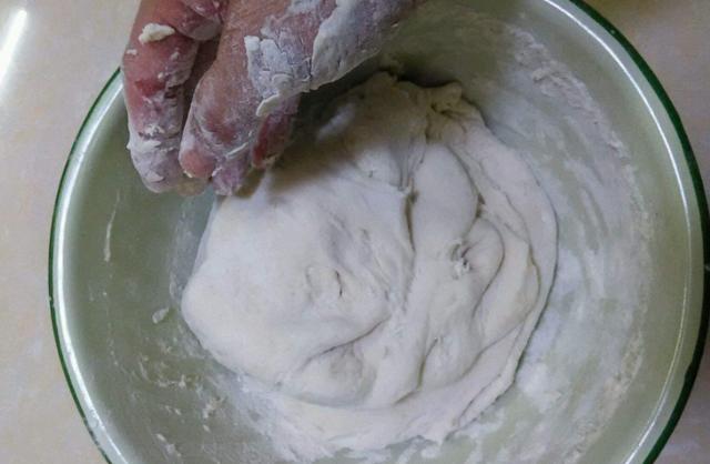 在家怎么做刀削面才好吃，自己在家也能做好吃的刀削面了