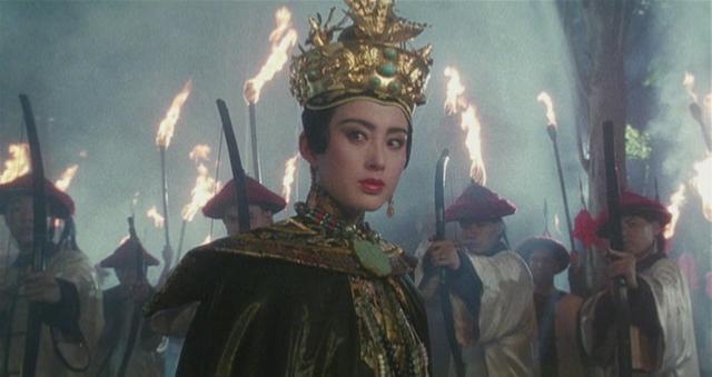 李嘉欣年轻颜值巅峰，李嘉欣惊鸿美图（李嘉欣性感写真照）