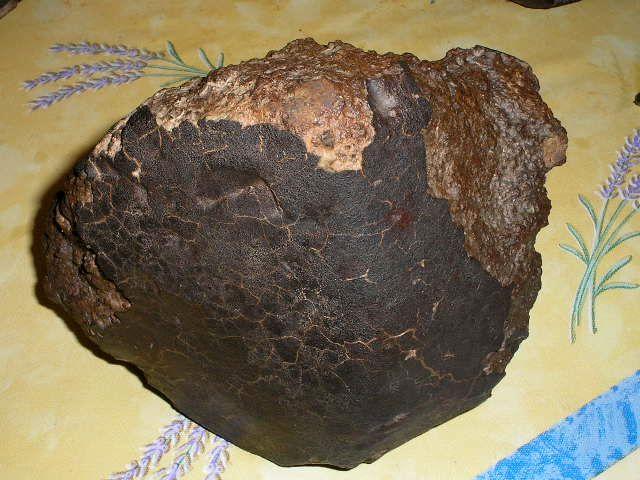 陨石的直观鉴别方法，陨石鉴伪完全手册