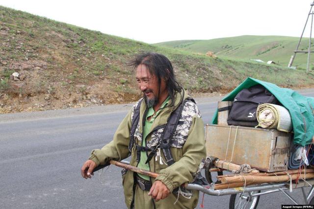 普京俄罗斯选手，俄罗斯最近的网红是个萨满巫师