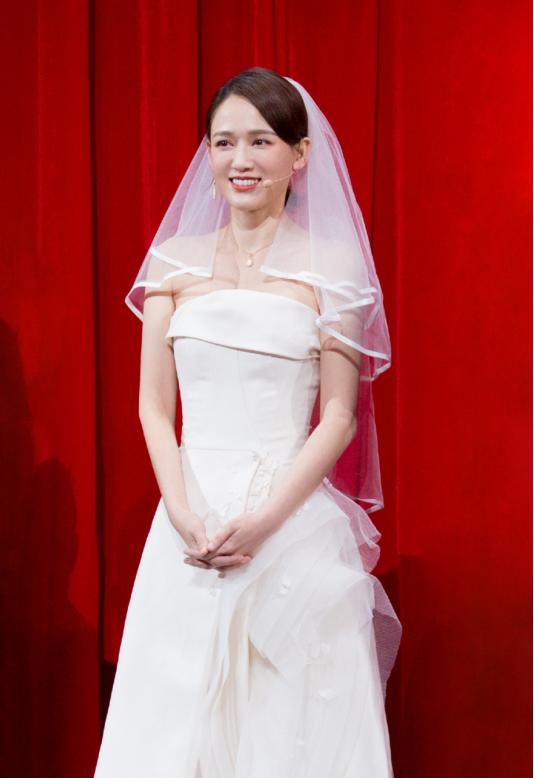 明道陈乔恩婚纱照，陈乔恩唯美婚纱写真曝光