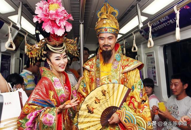 天宝是谁的年号，天宝盛世唐玄宗（唐玄宗为何要把年号改为天宝）