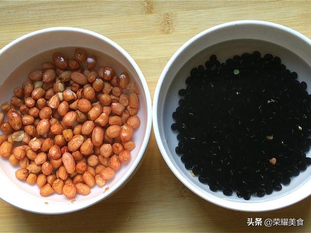 黑豆汤的做法与功效，这黑豆汤正合适