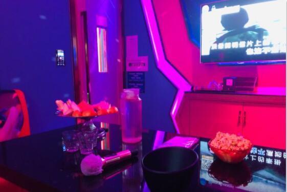 五音不全ktv必点，KTV唱歌五音不全唱歌需要技巧的KTV唱歌五音不全