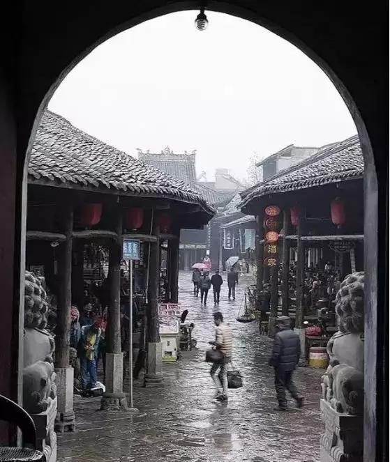 乐山最出名的古镇，乐山旅游必去十大景点推荐一下