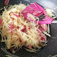 土豆丝炒火腿丝怎么做好吃，火腿土豆丝简单的美味