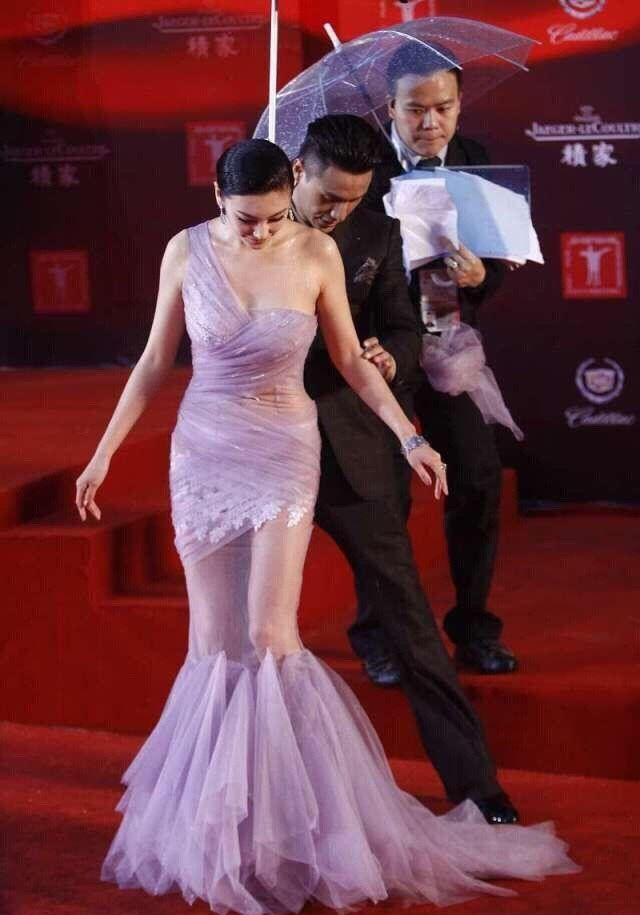 张雨绮惊艳写真照，张雨绮早年性感照爆出