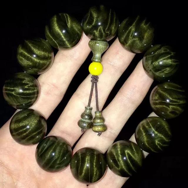 如何挑选楠木手串，如何挑选金丝楠木手串