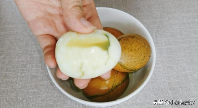 艾叶大蒜煮鸡蛋，端午节煮鸡蛋和蒜还放艾叶吗