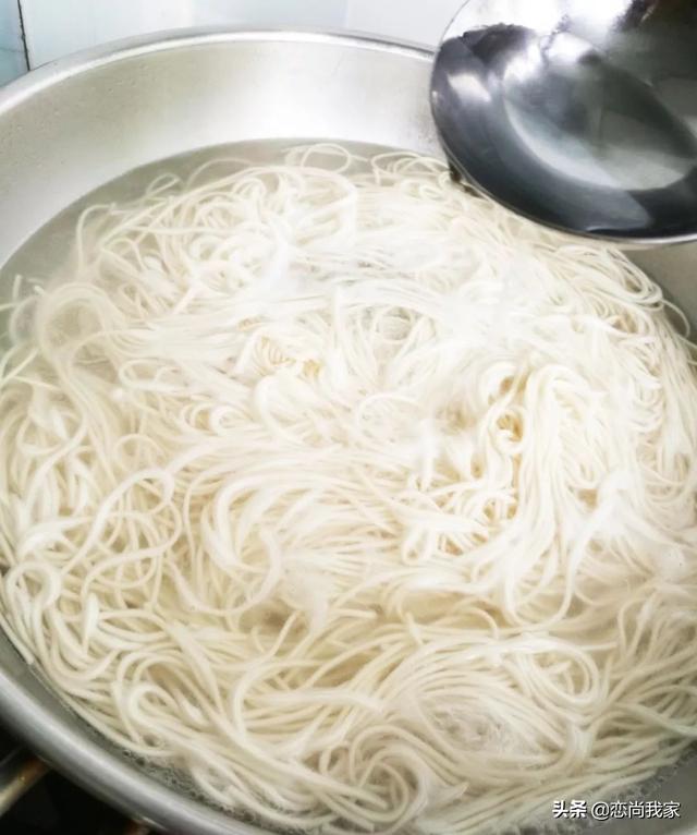 最好吃的秘制凉面做法，凉皮、凉面的秘制配方分享