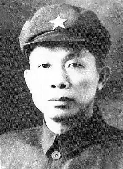 解放海南岛战役，解放海南岛经典战役（解放海南，谁是第一功）