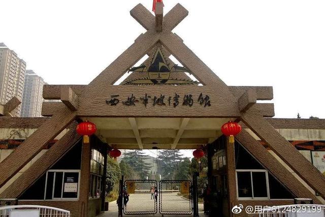 写出你知道具有多种意义的同音字，一个同音字有N种不同的含义