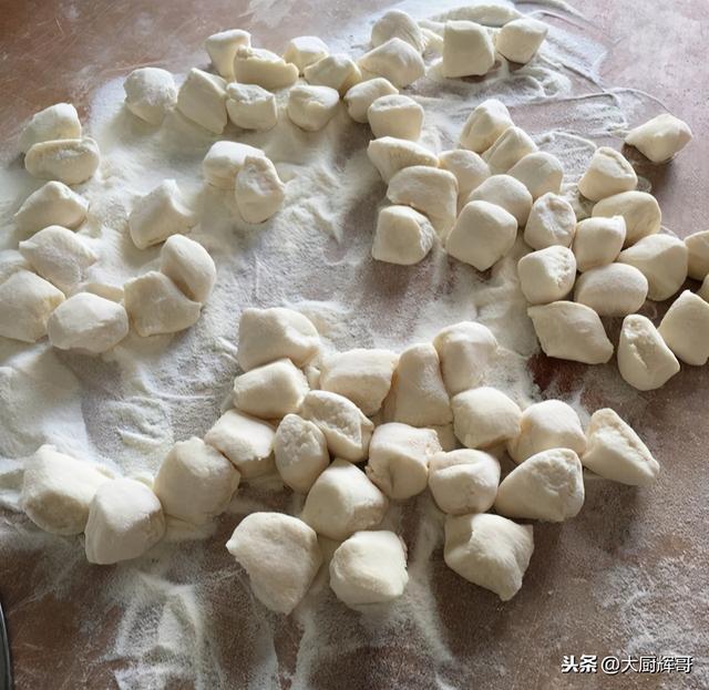 猪肉白菜饺子馅怎么调，白菜猪肉馅水饺怎么调馅最好吃