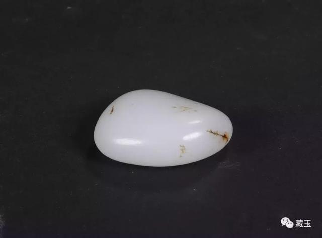 和田玉有什么特点，和田玉各种玉的特点（新疆和田玉的七大特点）