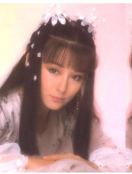 小龙女是谁演的，小龙女都有谁演过（金庸剧4位最美小龙女）