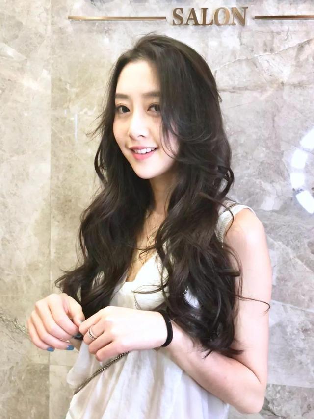 这是我今年见过最潮的发型，男生不要只会剪“寸头”