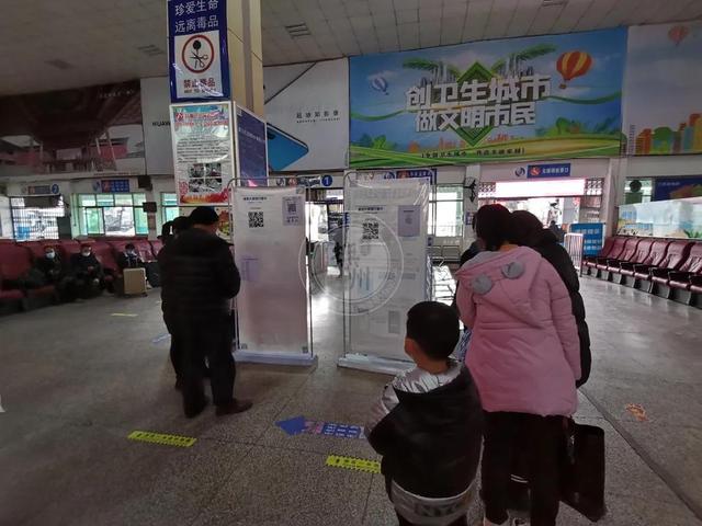 抚州汽车站春节时间表，春运前一天的抚州老长途汽车站