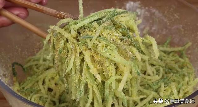 萝卜怎么吃才好吃又简单，萝卜从小吃到大