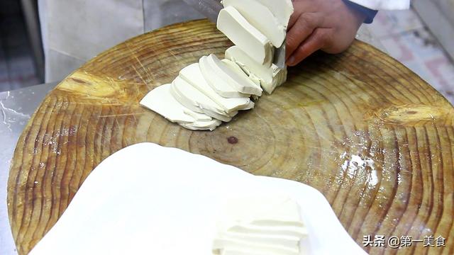 嫩豆腐怎么做好吃家常做法，这才是嫩豆腐好吃的做法