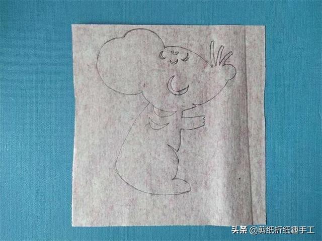鼠年剪纸教程图解步骤，手工剪纸老鼠教程-老鼠窗花