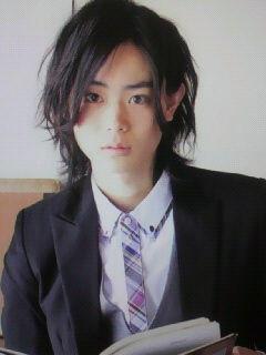 菅田将晖颜值巅峰，桐山涟和菅田将晖的形象太经典