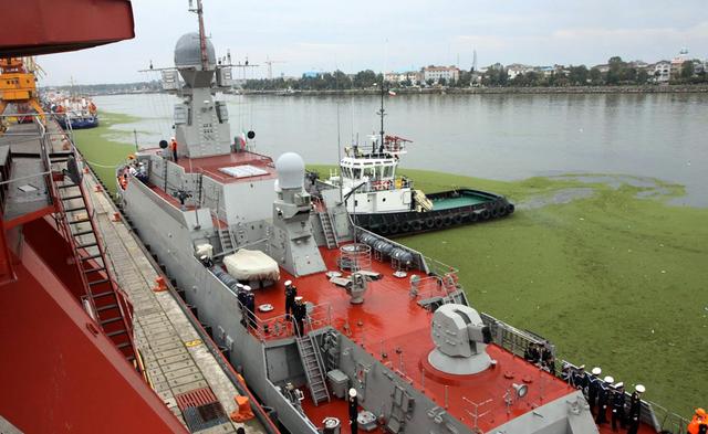 现代级驱逐舰十大排名，巡逻舰拍成万吨巨舰