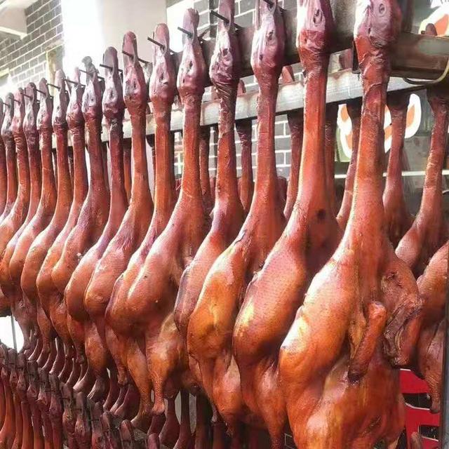 成都特产有哪些可带走，成都特产零食有哪些可以带走的（成都具有代表性的文化）