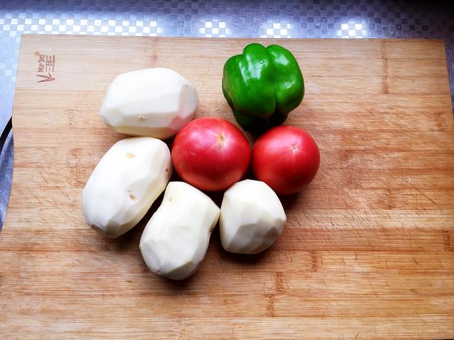 西红柿炒土豆简单做法窍门，西红柿炒土豆