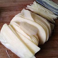 土豆丝炒火腿丝怎么做好吃，火腿土豆丝简单的美味