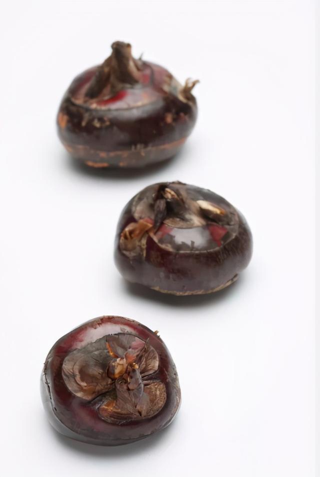 荸荠是清火的还上火的食物，清热降火最宜五种食物