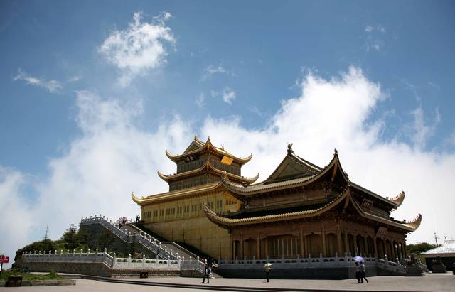 中国五大佛教名山，佛教五大名山简介（五大佛教名山是哪些山）