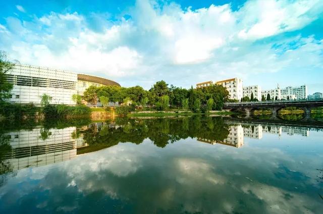 江苏师范大学排名，江苏师范大学江苏省排名第几（泰院无缘前五）