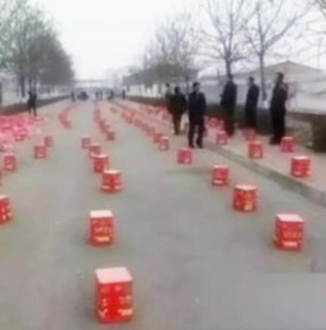 春节该不该禁放鞭炮，过年放鞭炮要不要禁止