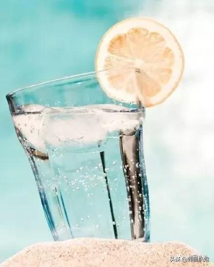 韩国姑娘做什么工作，韩国新人女演员遭剧组12人集体性侵