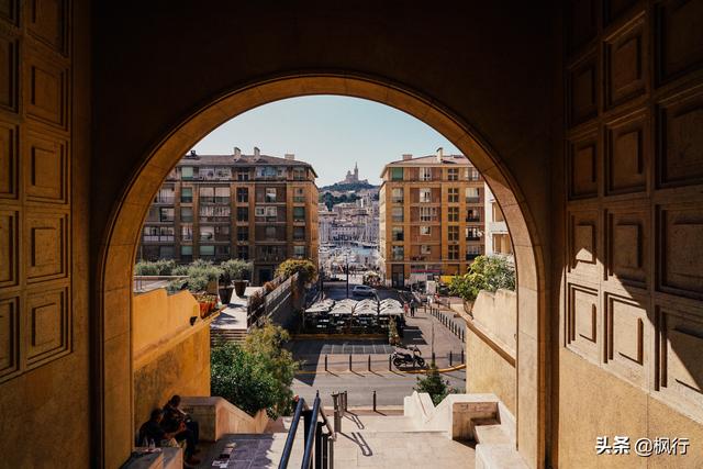 法国著名旅游城市前十，法国第三大城市