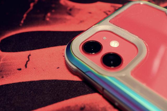 手机壳什么牌子好，国内手机壳哪个牌子好（不同价位iPhone手机壳横评）