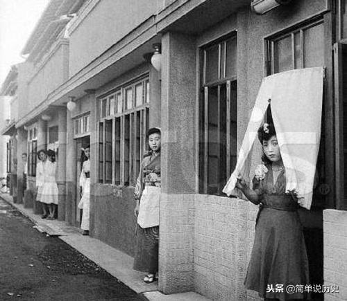抗日战争的花姑娘，14岁女孩遭遇了非人的折磨