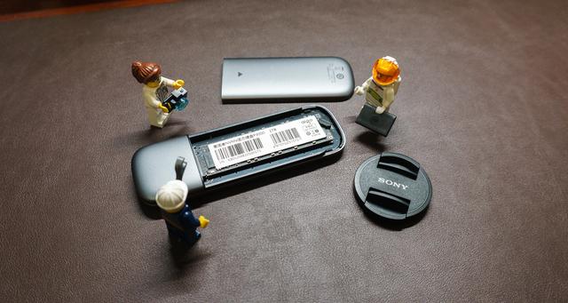 旧笔记本电脑安装m.2固态硬盘，西数M.2固态硬盘不到400元