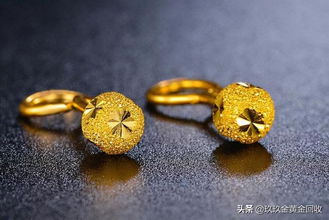 流苏耳环怎么打理，如何让你的金耳环光泽如初