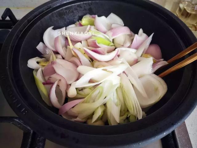 港式红烧鱼头煲，这家私房菜馆真是不得了