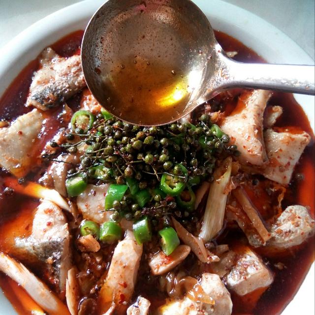 做鱼的调料有哪些，北方炖鱼放什么调料最好（城市里的人一般不知道）