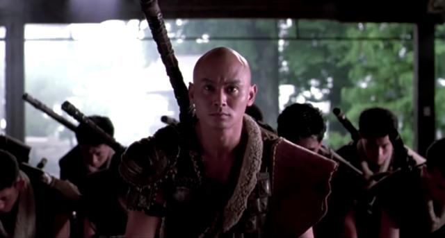 元彪的第一部电影，元彪这部奇幻经典