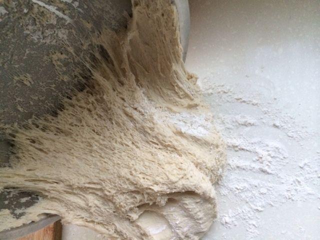 怎样做酥脆香甜的油饼，油饼家常做法外皮酥脆可口