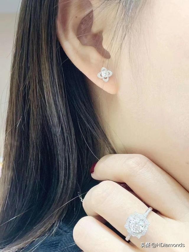 情人节礼物排行榜，情人节礼物排行榜实用大牌（情人节送什么礼物好）