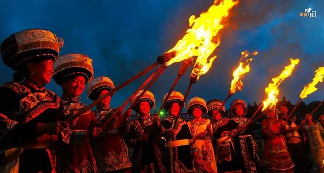 遇见最美的小镇，去针灸小镇赴一场玉兰之约~