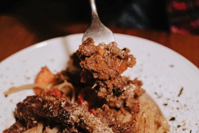 土溪镇特色餐饮有哪些品种，洛溪新开社区餐吧