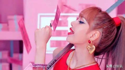 hold姐素颜，lisa素颜丑照（台湾演员Hold姐谢依霖自己剪脐带）