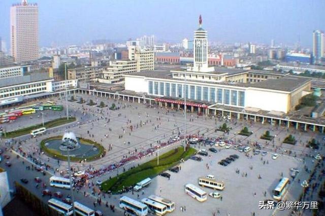 合肥与南京近10年经济比较，经济超越西安和福州