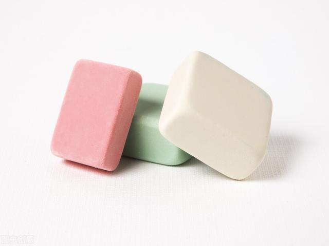 墙壁脏用什么方法去除，墙壁脏别着急重新粉刷