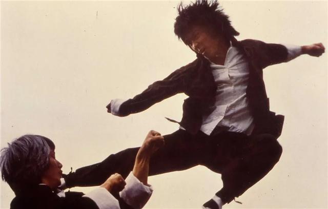 洪金宝跟元彪对打的电影，洪金宝第一次提携元彪当男一号